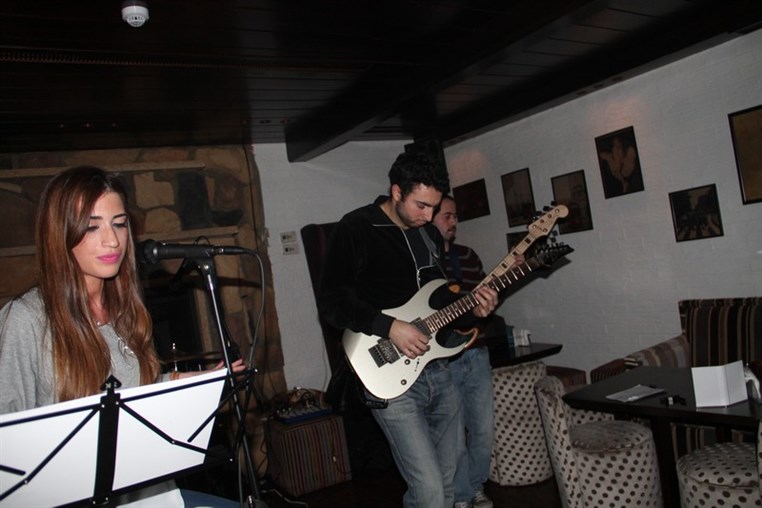 Monkey Therapy at Loft 21